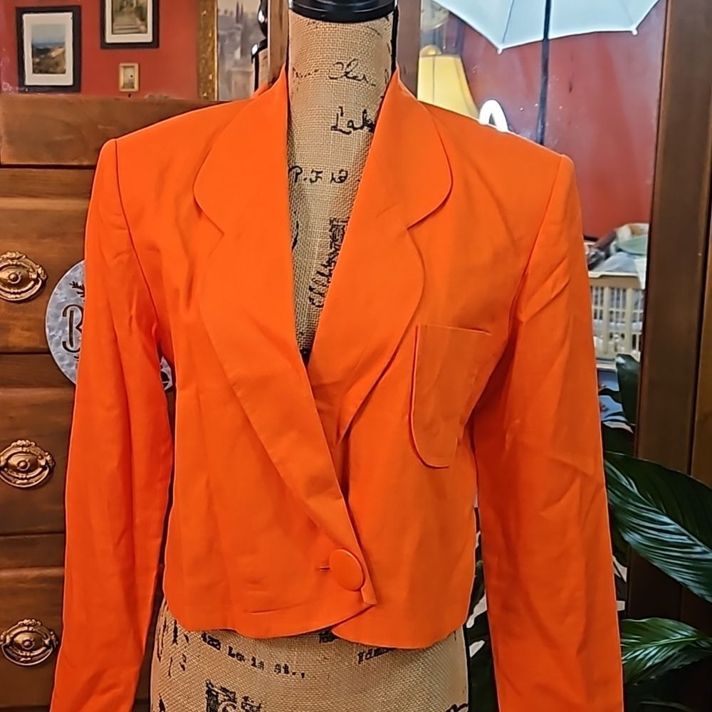 Horchow 100% Linen Orange Cropped Jacket Blazer Size 4 Single Button - Picture 3 of 11